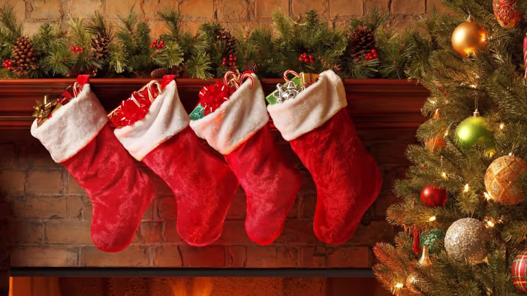 christmas-gettyimages-184652817